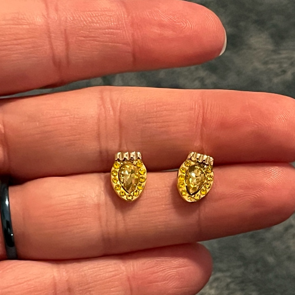 Kohl’s Christmas Light Earrings-Gold Tone-New!